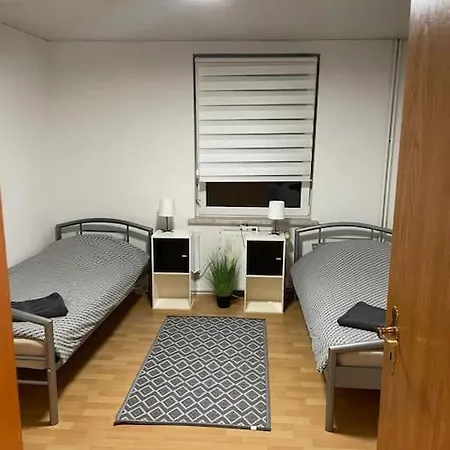 Local-beds Ferienwohnung Monteurwohnung Apartment